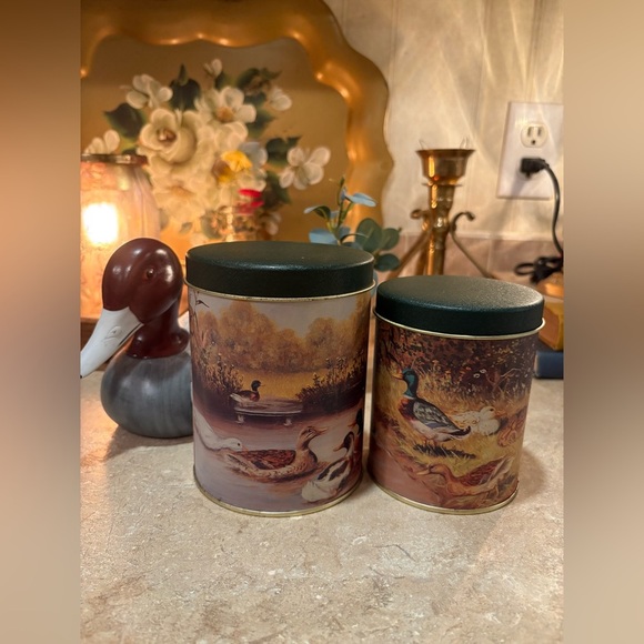 Vintage Mallard Duck Print Set of metal cylinder tins with lids - Picture 1 of 10